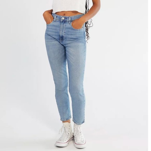Girl Friend High-Rise Cropped jean - Picture 1 of 6